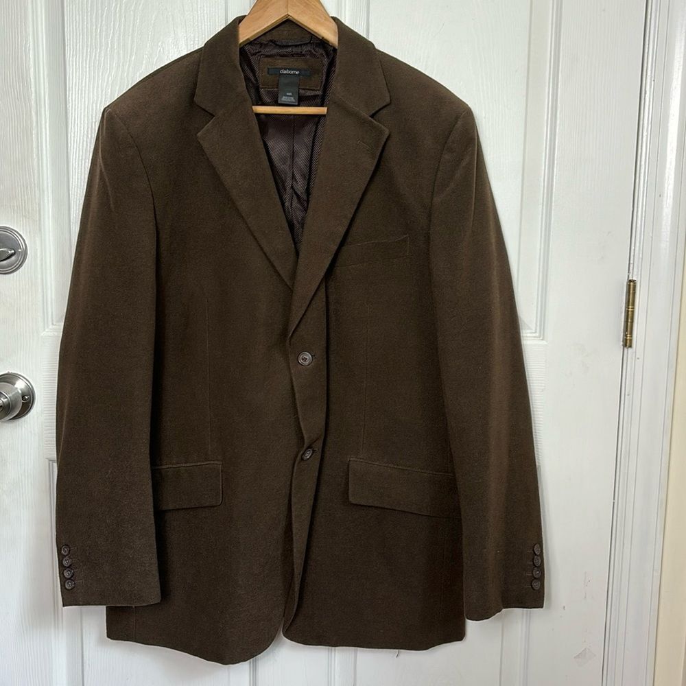 Claiborne brown fall blazer or men size 44R 2 button blazer brown sports coat